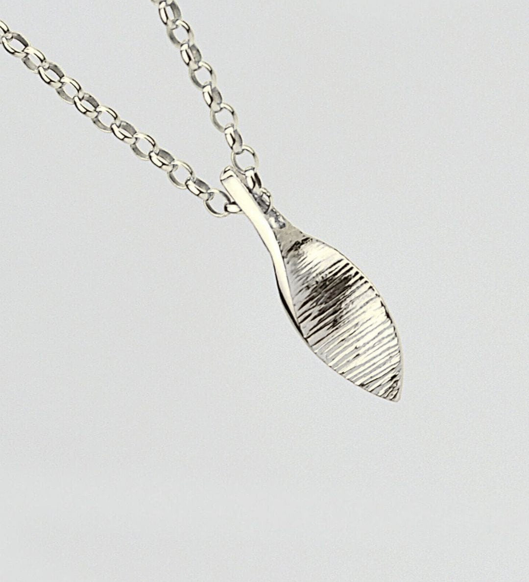 Martina Hamilton Bean Rí | Sterling Silver Pendant Petite