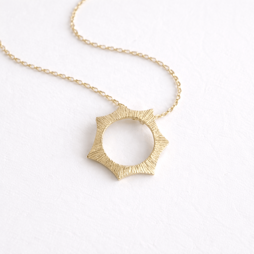 Martina Hamilton Ériu | 9ct Solid Gold Pendant Large