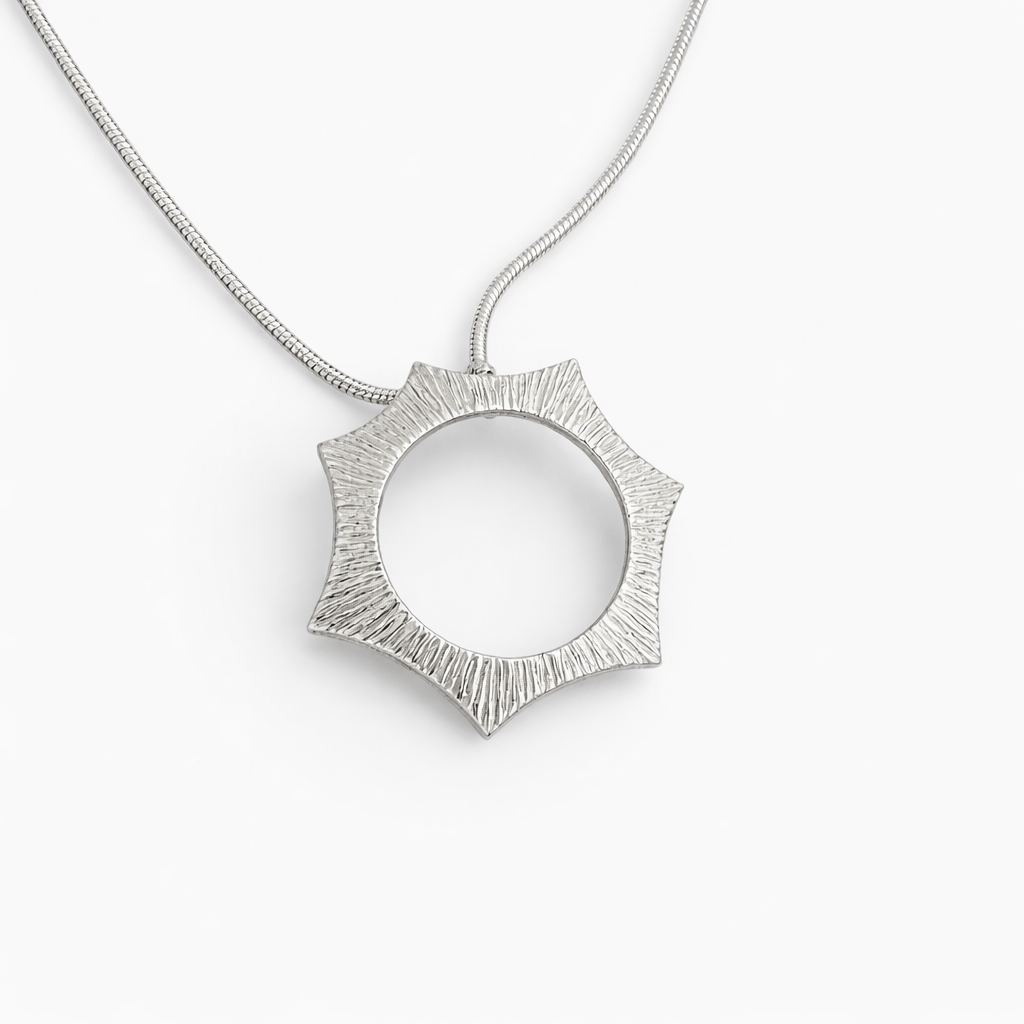 Martina Hamilton Ériu | Sterling Silver Pendant Large