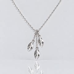 Martina Hamilton Fiadh | Silver Cluster Pendant Small