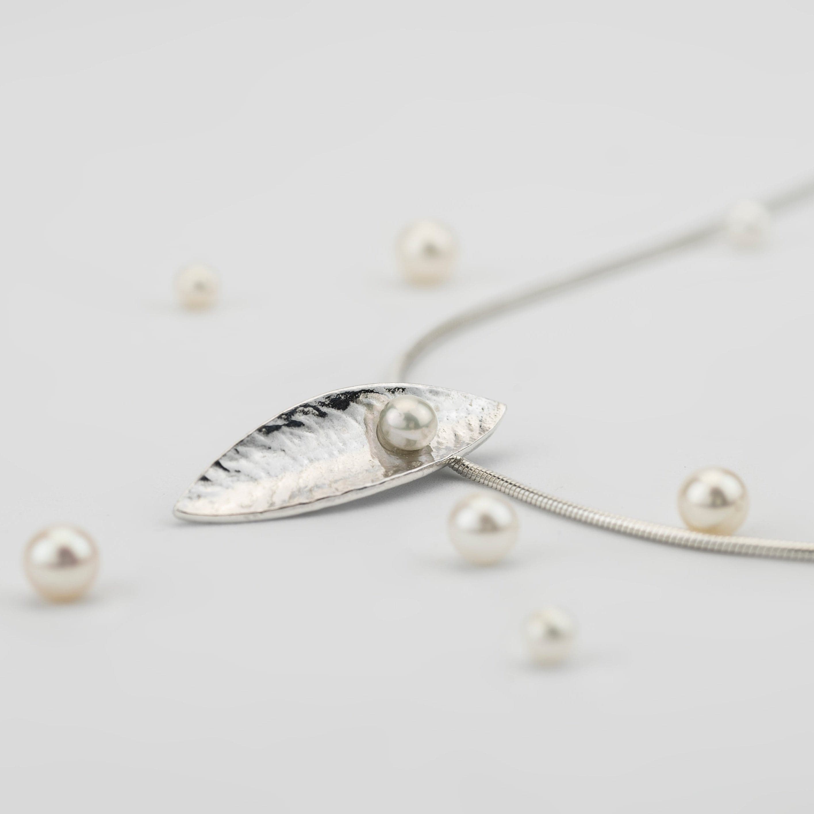 Martina Hamilton Leaf | Sterling Silver and Fixed Pearl Pendant