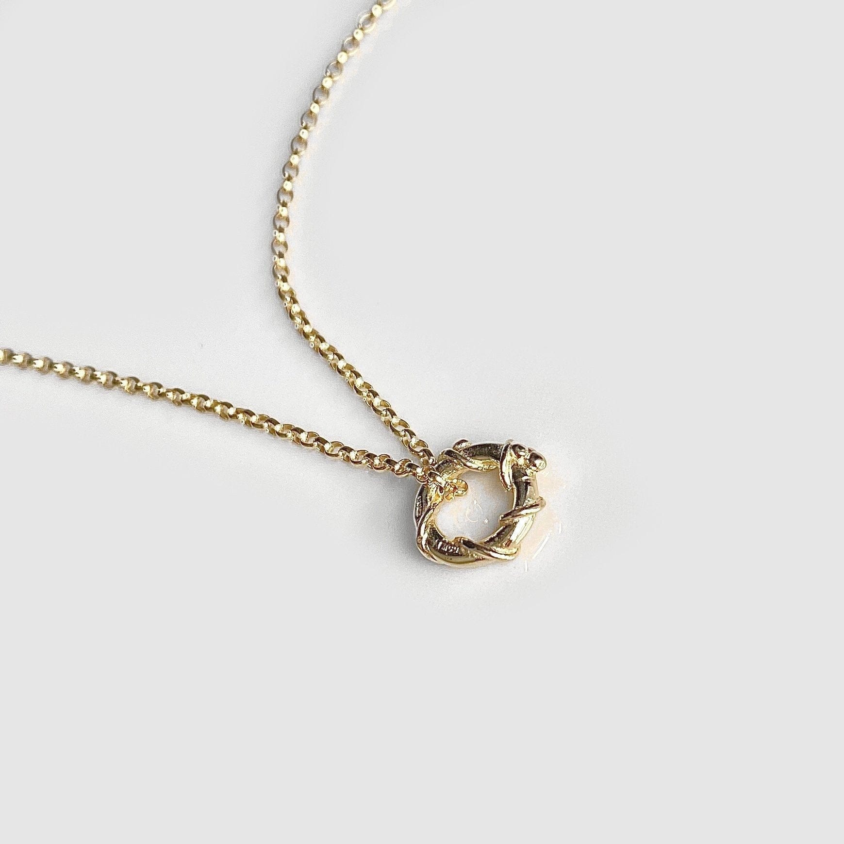 Martina Hamilton Nebula | 9ct Solid Gold Circle Pendant Petite