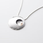 Martina Hamilton Oyster Pearl | Sterling Silver and Pearl Pendant Large