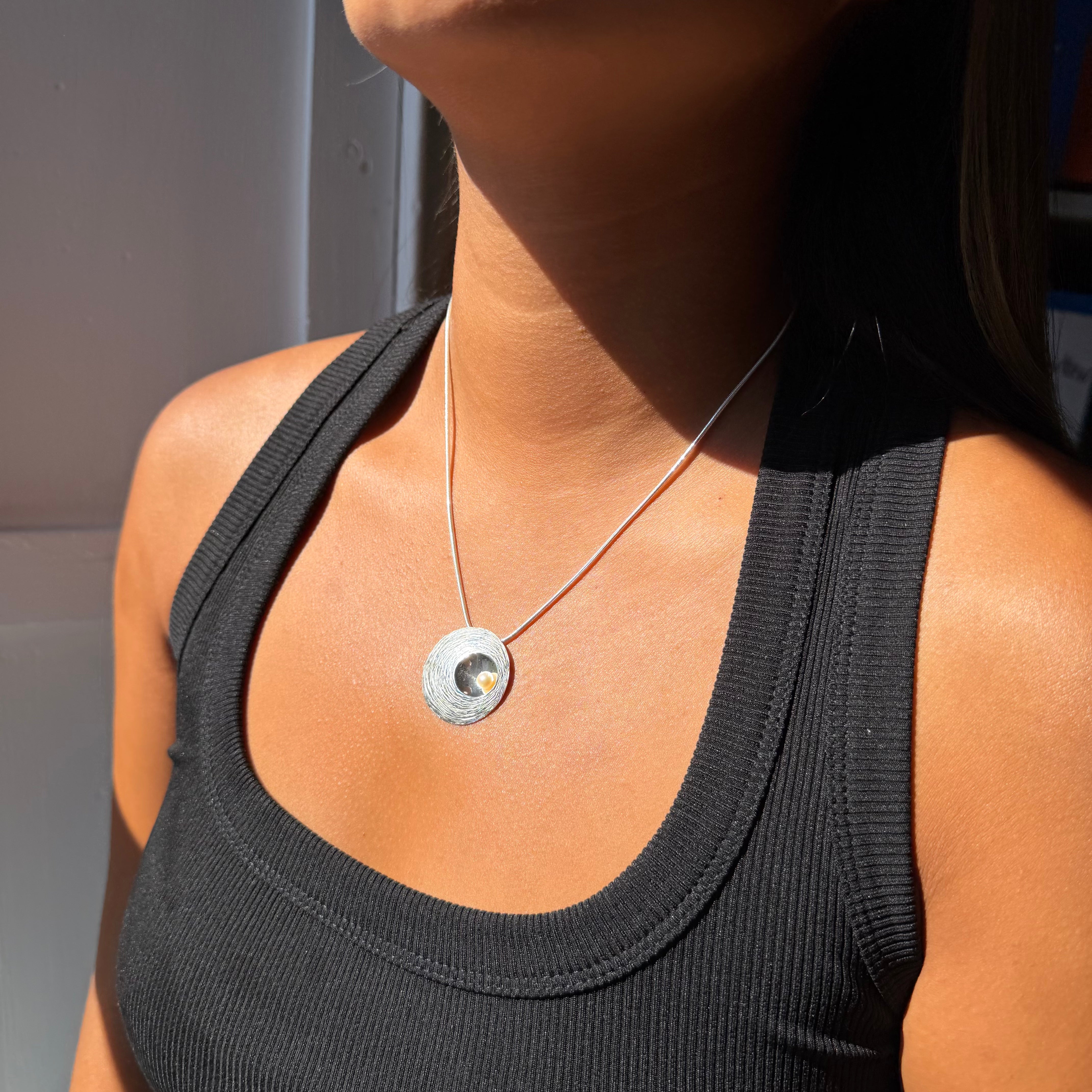 Martina Hamilton Oyster Pearl | Sterling Silver and Pearl Pendant Large
