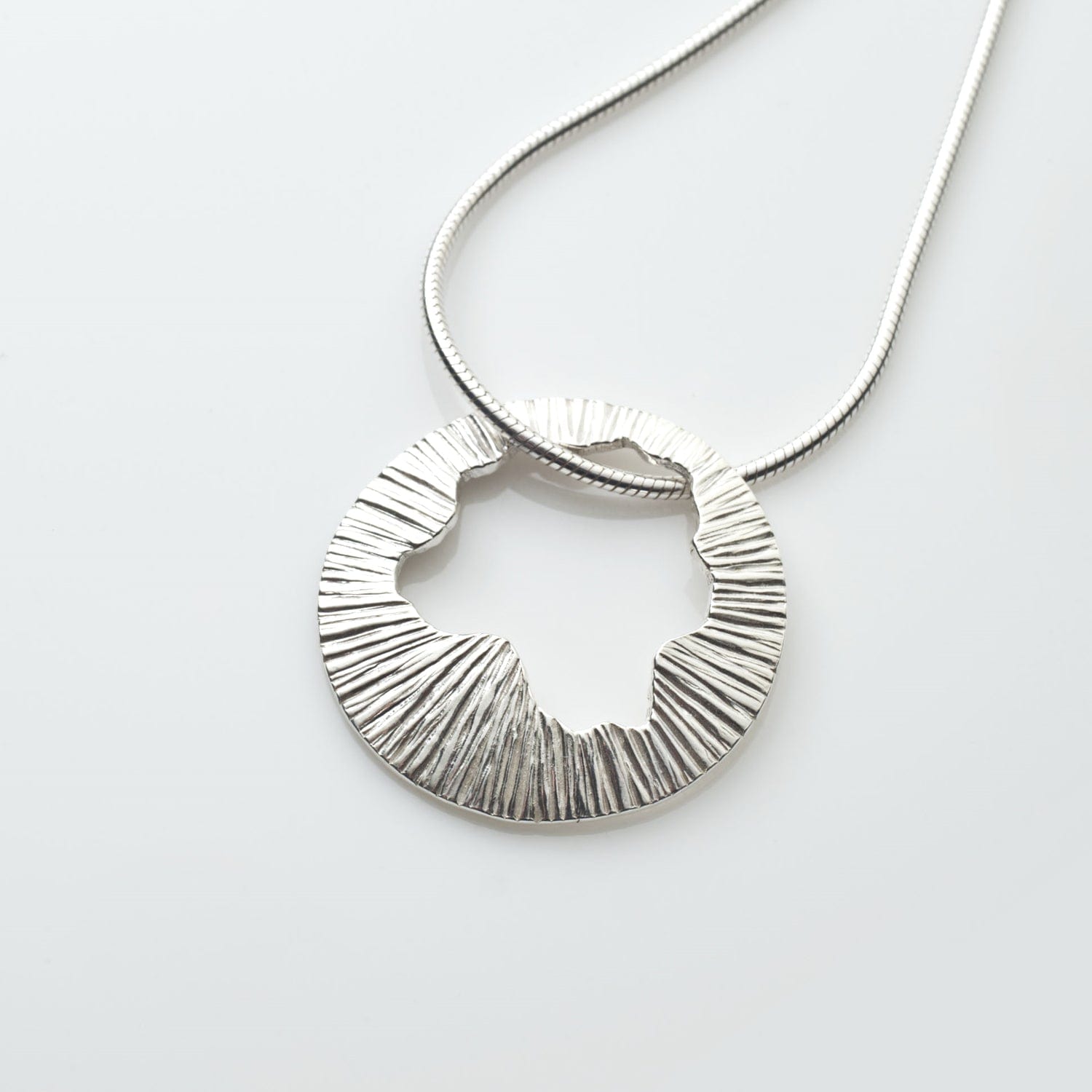 Martina Hamilton Shell | Sterling Silver Pendant Large
