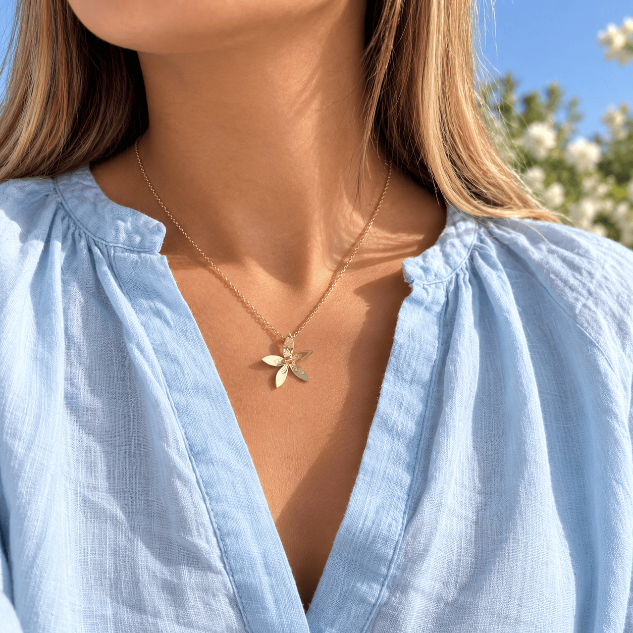 Martina Hamilton Star Flower | 9ct Solid Gold Pendant Medium
