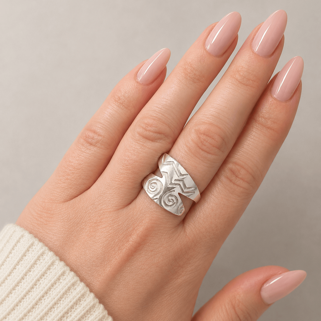 Martina Hamilton Carrowkeel | Sterling Silver Ring
