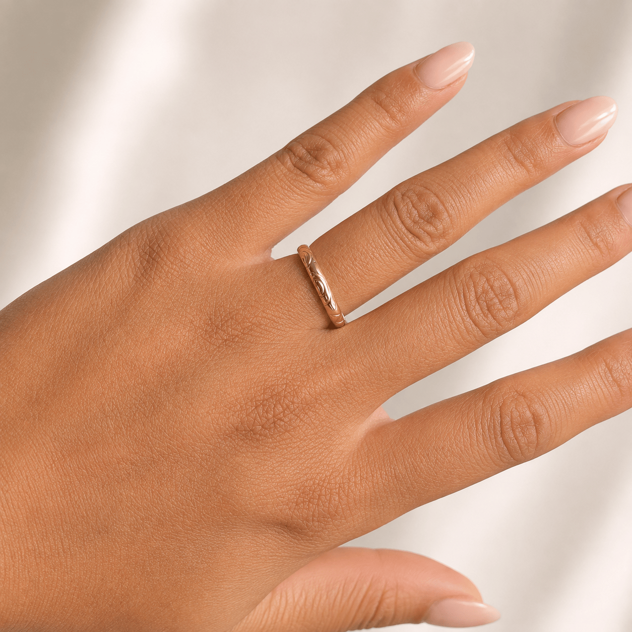 Martina Hamilton Carrowmore | Solid Gold Narrow Ring