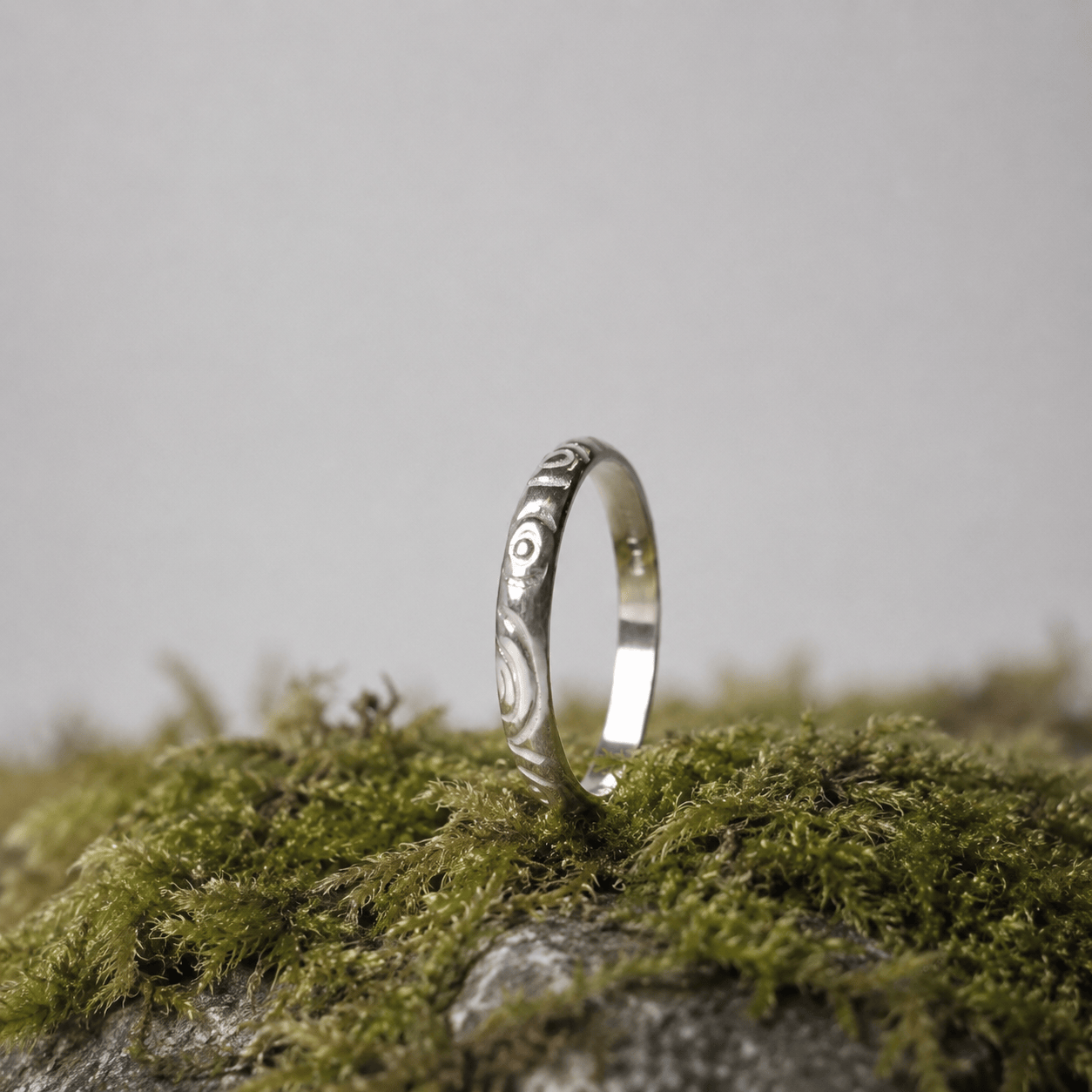 Martina Hamilton Carrowmore | Sterling Silver Narrow Ring