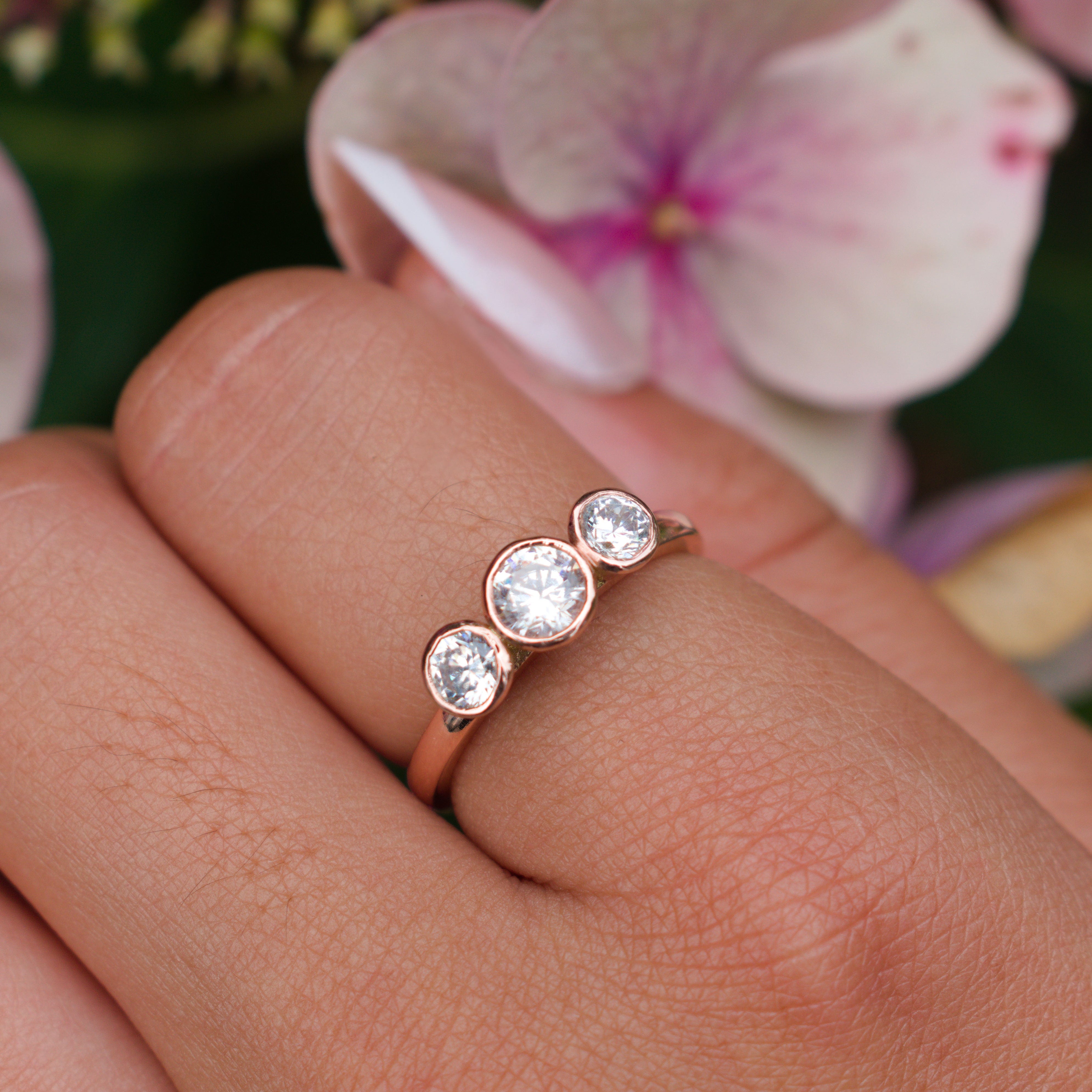 Martina Hamilton Ériu | Triple Gemstone Solid Gold Ring