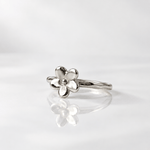 Martina Hamilton Forget me Not | Silver Flower Ring Petite