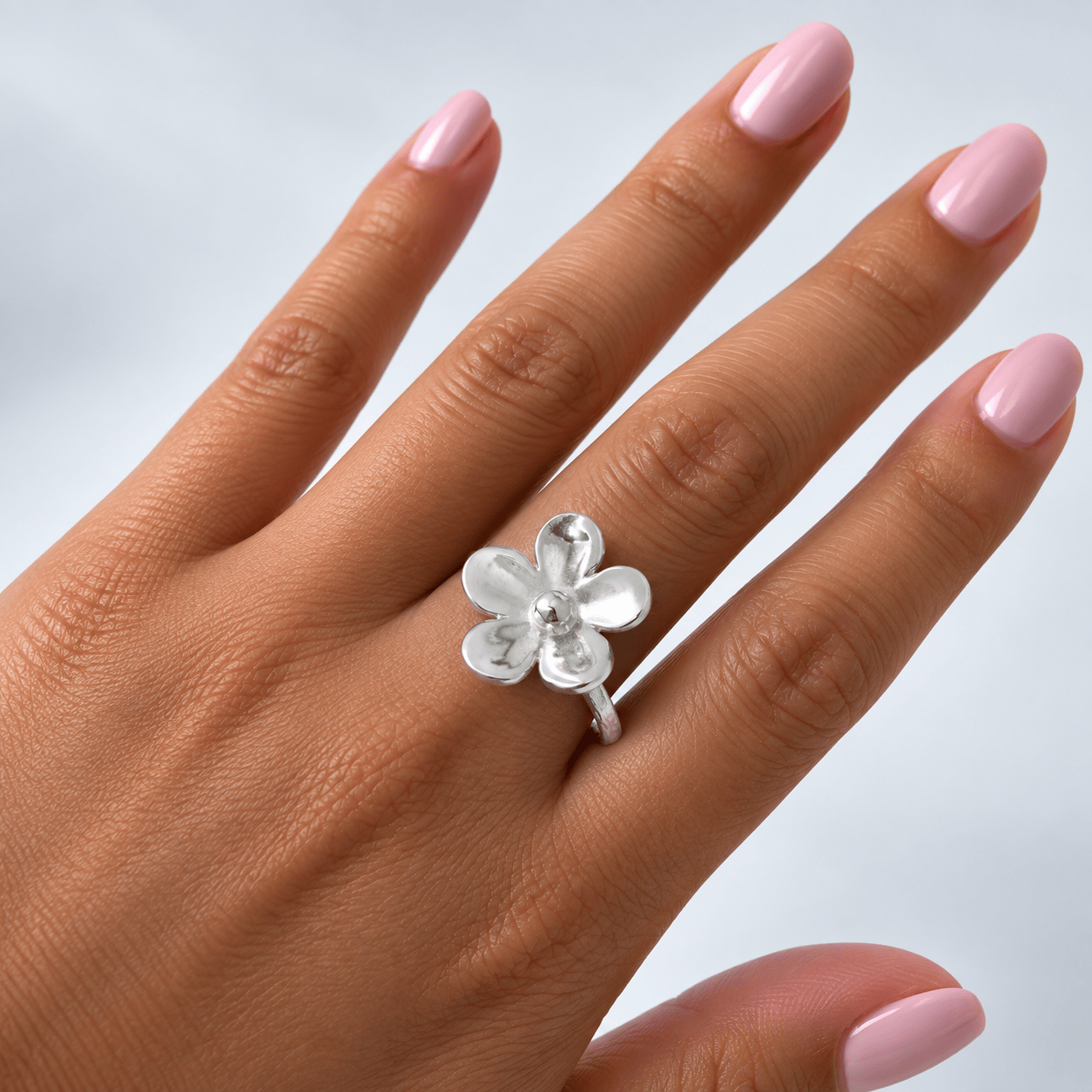 Martina Hamilton Forget me Not | Single Flower Ring Large
