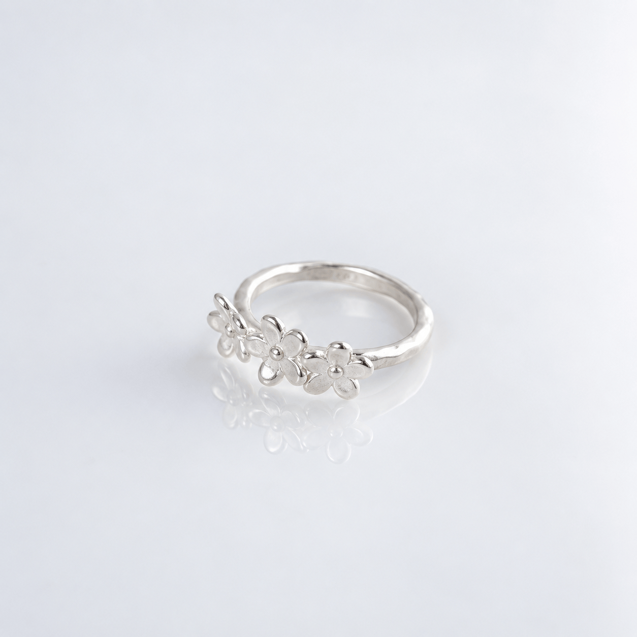 Martina Hamilton Forget Me Not | Sterling Silver Triple Floral Ring