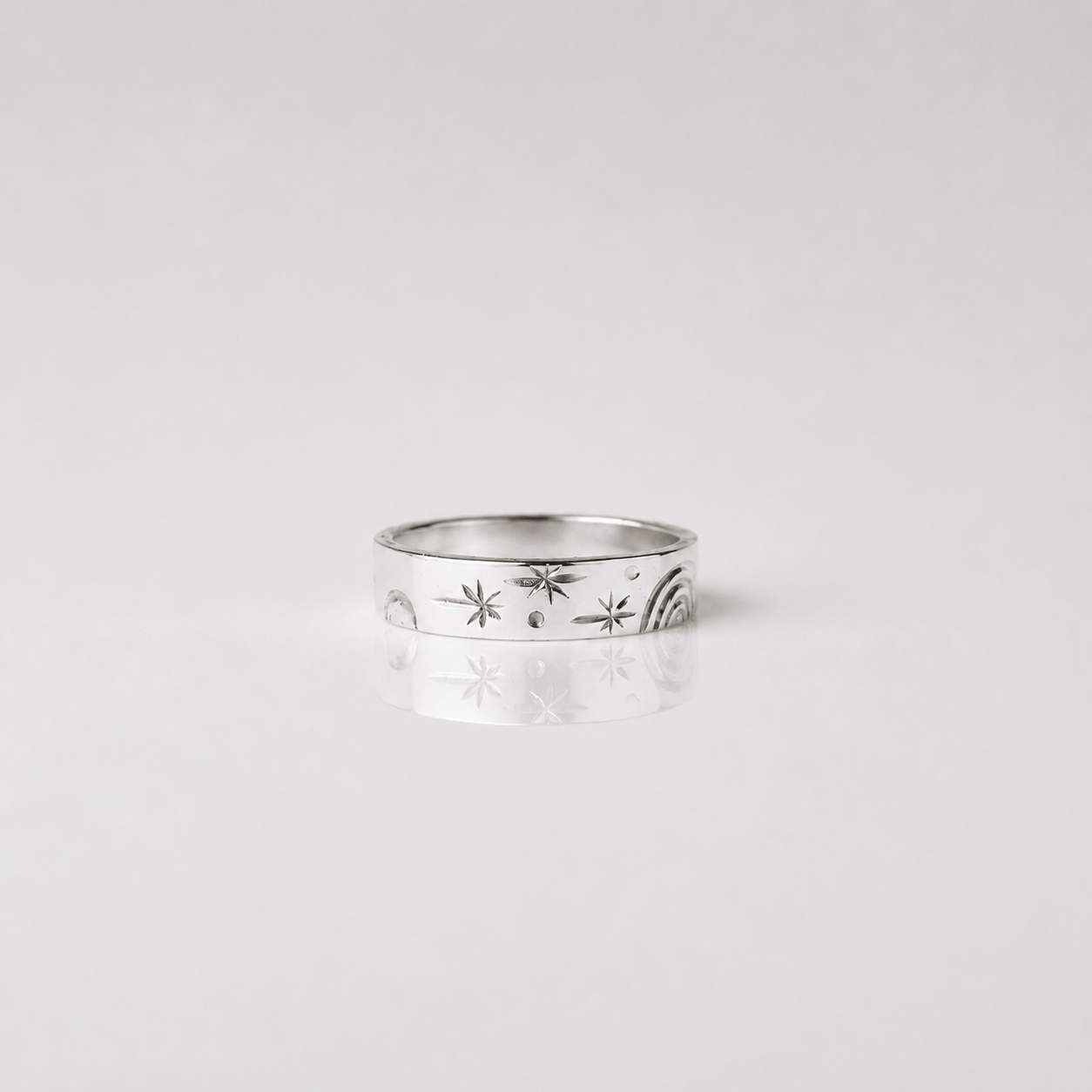 Martina Hamilton Heaven | Silver 5mm Width Ring