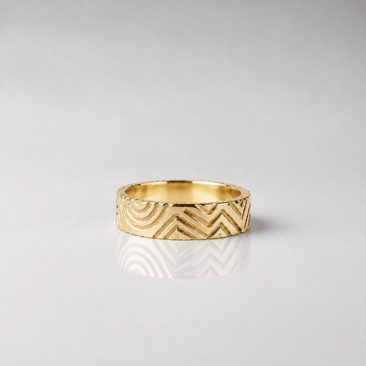 Martina Hamilton Heaven | Solid Gold 5mm Width Ring