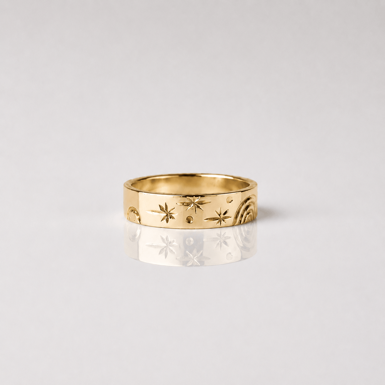Martina Hamilton J / 9ct Yellow Gold Heaven | Solid Gold 5mm Width Ring