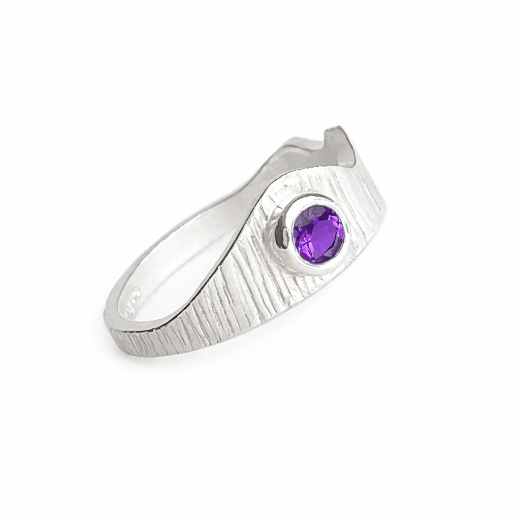 Martina Hamilton J / Purple Amethyst Seashore | Sterling Silver with Semi Precious Gemstone Ring