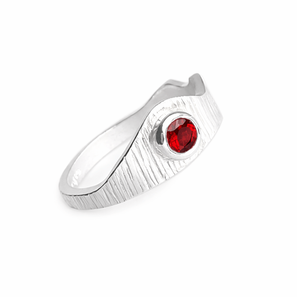 Martina Hamilton J / Red Garnet Seashore | Sterling Silver with Semi Precious Gemstone Ring
