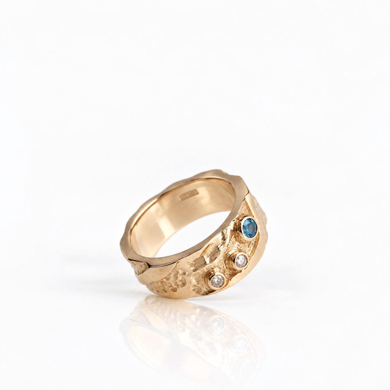 Martina Hamilton Seascape | Solid Gold Gemstone Ring