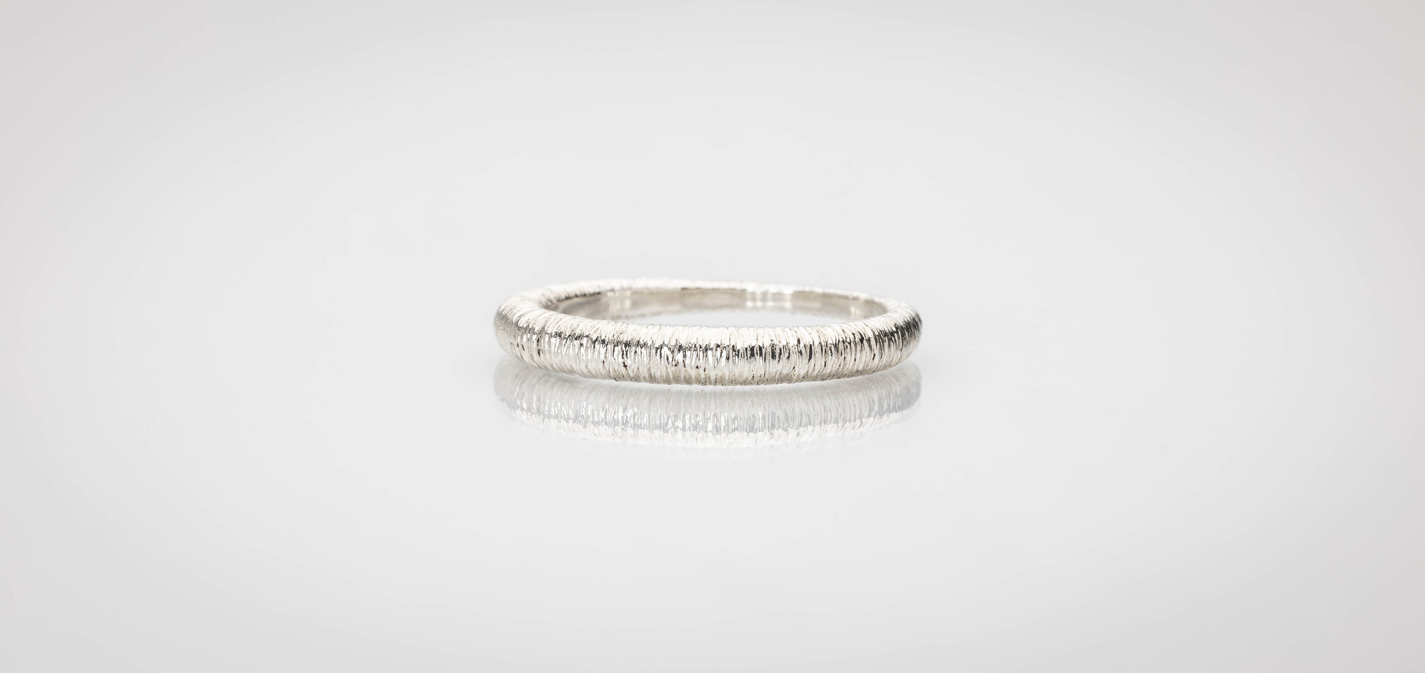 Martina Hamilton Síoda | Sterling Silver Textured Ring