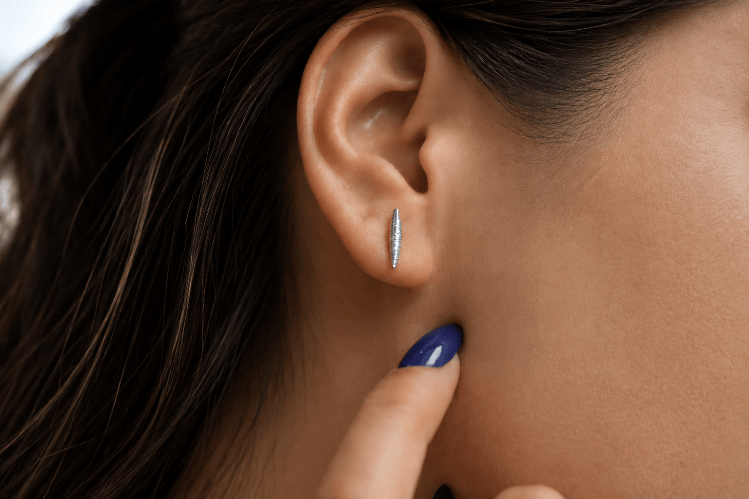 Martina Hamilton Síoda | Sterling Silver Stud Earrings Petite